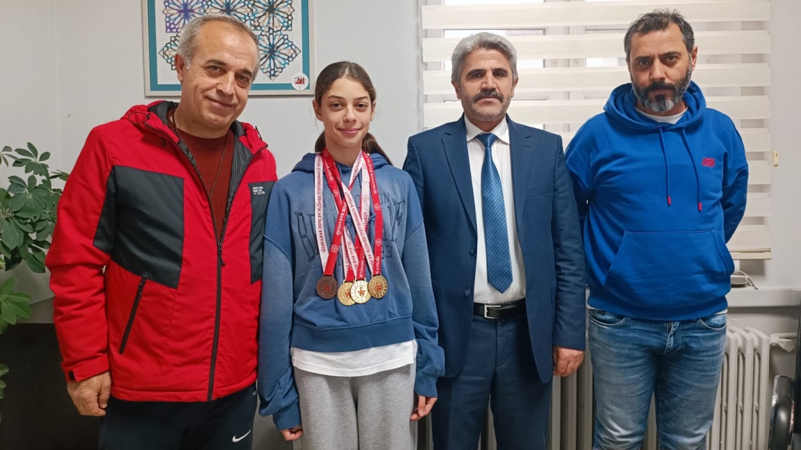 Bursa Okul Sporları Yüzme Yarışları